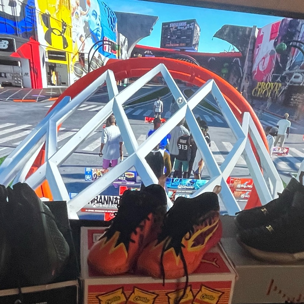 ILEBRON size 6(250) Cheeto shoes size 8 (215) Anthony Edwards’s size 8 (120)